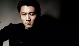 解说圈内爆料王菲谢霆锋,娱乐圈的旧爱重燃